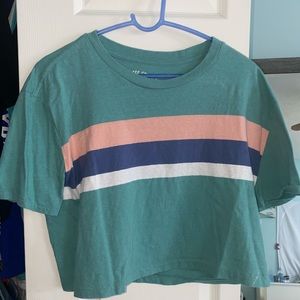Aeropostale cropped t-shirt